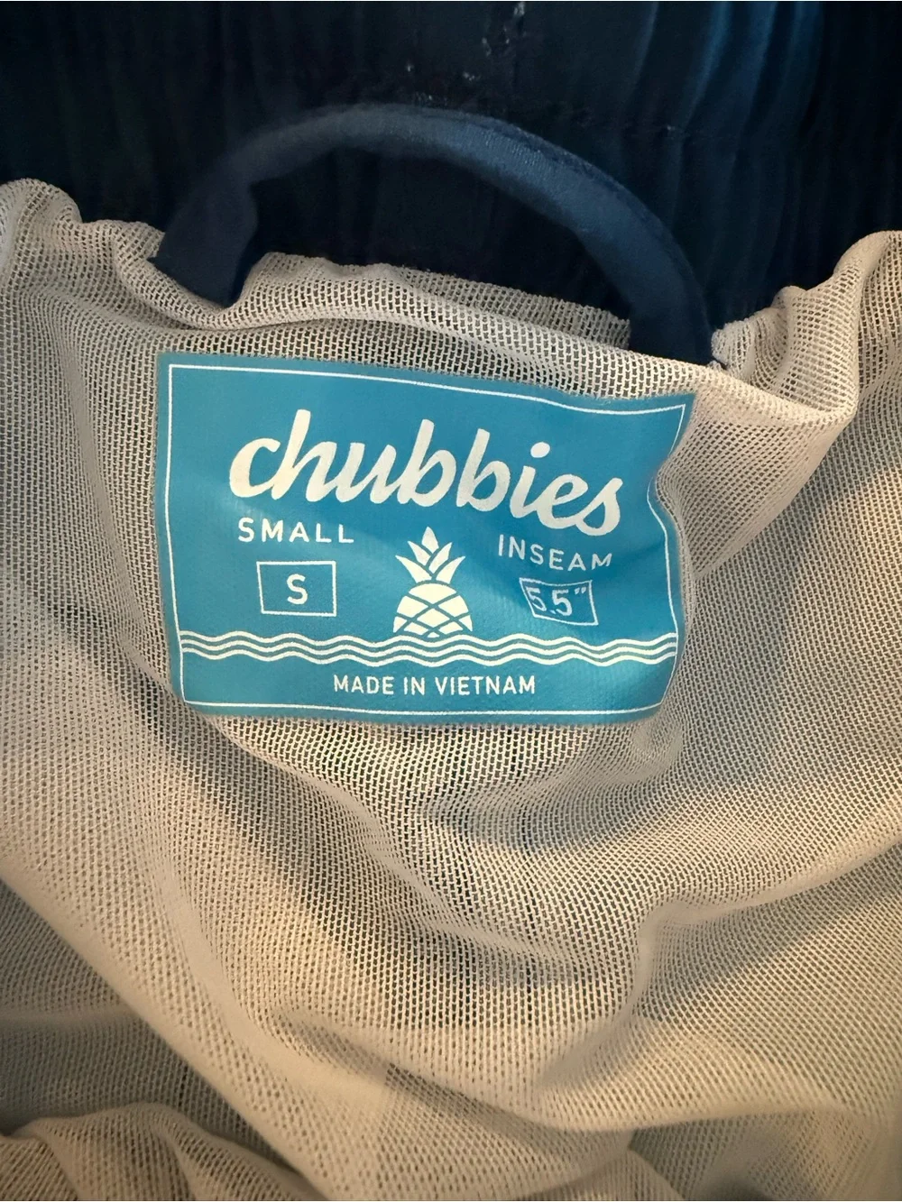 Chubbies Mens Swim Trunks Navy Blue Yellow Colorblock Mesh Lined Shorts Size S